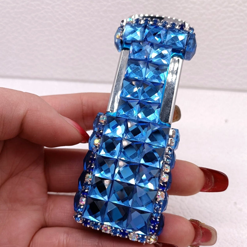 Diamond-encrusted Ladies Windproof Inflatable Lighter Straight Creative